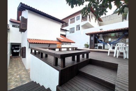 6_photo/9527384367.31155e57da48075e-ATLAS-868cfd77-e6ad-4a6e-90bb-30fa90ba73e1.jpg de casa à venda com 3 quartos, 214m² em Trindade, Florianópolis