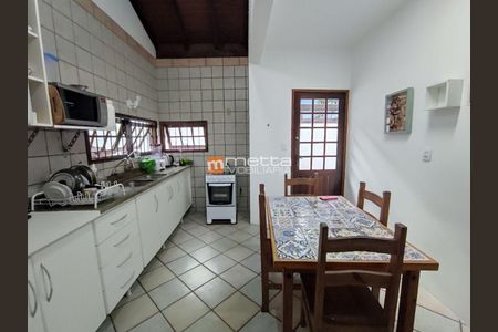 37_photo/9527384367.31155e57da48075e-ATLAS-937ba6e4-b4dd-4375-b452-71b5bb7d5b6a.jpg de casa à venda com 3 quartos, 214m² em Trindade, Florianópolis