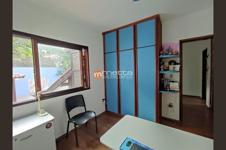 3_photo/9527384367.31155e57da48075e-ATLAS-c23f1ebc-c502-4ddb-8c2e-0e30ed03bcb1.jpg de casa à venda com 3 quartos, 214m² em Trindade, Florianópolis