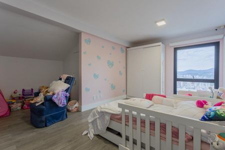 6_photo/952738449d.f94fdbbd132c824c-ATLAS-bb6bdec0-dfc0-450b-91c8-30e22d9f9033.jpg de casa à venda com 4 quartos, 287m² em Trindade, Florianópolis