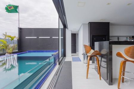 14_photo/952738449d.f94fdbbd132c824c-ATLAS-cd6df7c3-1212-4d53-bd6a-bf3a9cd69ded.jpg de casa à venda com 4 quartos, 287m² em Trindade, Florianópolis