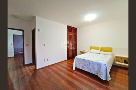 9_photo/95273844a1.b07c3b3000917e5e-ATLAS-25873e6f-0728-4d25-b629-e985628bccd2.jpg de casa à venda com 3 quartos, 215m² em Trindade, Florianópolis