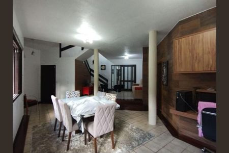 9_photo/9527384a57.760d7ecec936a2b8-ATLAS-cdc1e904-49e7-42a3-b3a3-d0ec226985a9.jpg de casa à venda com 4 quartos, 201m² em Saco dos Limões, Florianópolis