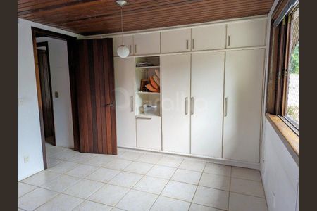 18_photo/9527385067.85bd9762b735a316-ATLAS-ecc399f0-ee73-46a8-90bf-ef90b77a9b9b.jpg de casa à venda com 6 quartos, 327m² em Trindade, Florianópolis