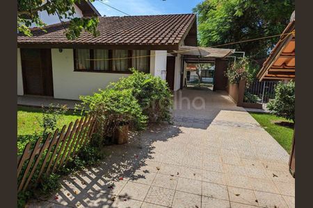 24_photo/9527385067.85bd9762b735a316-ATLAS-ffafe4be-33d6-4597-b6cd-e430db645075.jpg de casa à venda com 6 quartos, 327m² em Trindade, Florianópolis