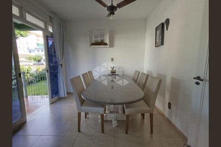8_photo/9527385145.4e1a6e6486a440d9-ATLAS-61ff5b50-dec0-4e93-8d81-72d8766711bb.jpg de casa para alugar com 4 quartos, 280m² em Trindade, Florianópolis