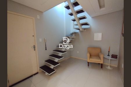 6_photo/952738515f.6e7385e9f1616d4e-ATLAS-25a1f46f-c105-4b42-996c-a91e90f558d3.jpg de apartamento à venda com 3 quartos, 118m² em Morro da Cruz, Florianópolis