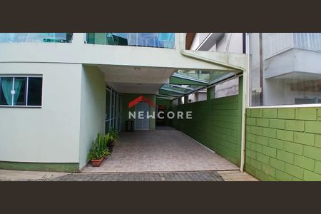 37_photo/952738516f.6fa24c30896ad7dc-ATLAS-0c86d5f7-3f82-4e13-a262-ca13be4051eb.jpg de casa à venda com 3 quartos, 436m² em Trindade, Florianópolis