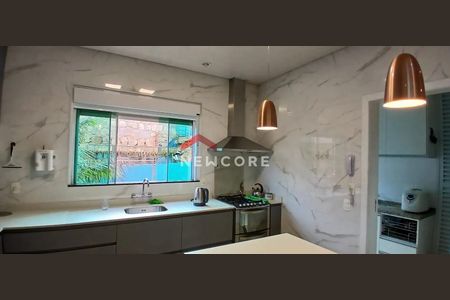 11_photo/952738516f.6fa24c30896ad7dc-ATLAS-7c834172-5a2e-4da1-82d1-e9839913bdda.jpg de casa à venda com 3 quartos, 436m² em Trindade, Florianópolis