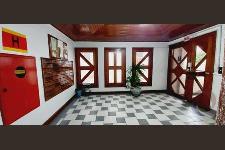 11_photo/952738517b.7a9e391d1f456470-ATLAS-74712add-7ee3-4e6e-b238-33bbba9d2cee.jpg de apartamento para alugar com 1 quarto, 41m² em Morro da Cruz, Florianópolis