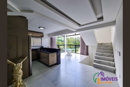 3_photo/95273851b9.aaaaa2939d8ec39f-ATLAS-5cfc8f19-d0fc-4caa-9d38-0c73843dd5e4.jpg de apartamento para alugar com 5 quartos, 258m² em Morro da Cruz, Florianópolis