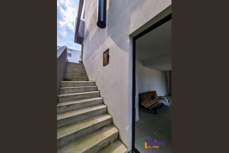 9_photo/95273851bd.b23f7cf549704001-ATLAS-b17e99d0-5edc-48ca-b5fd-995e5cd16e47.jpg de casa para alugar com 5 quartos, 258m² em Trindade, Florianópolis