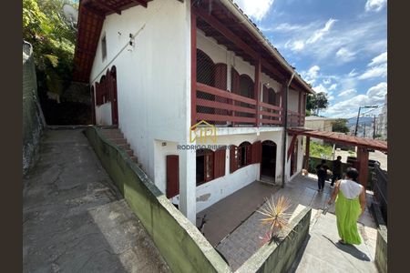 29_photo/9527385245.7e2ea02b9085bf9d-ATLAS-9cd10a61-b690-404b-927a-4a48295d15f1.jpg de casa à venda com 5 quartos, 130m² em Trindade, Florianópolis