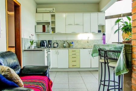 6_photo/9527385273.a5aae0993012fdde-ATLAS-40fd2fb4-8ef4-4dd2-979a-e6f25ff4c474.jpg de casa à venda com 6 quartos, 350m² em Carvoeira, Florianópolis