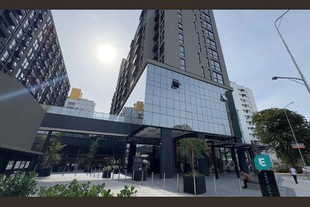 1_photo/9527385577.30eb202d7efb8dfc-ATLAS-00a0d1f0-74f6-4415-8d2b-24967573ce8c.jpg de apartamento à venda com 1 quarto, 53m² em Trindade, Florianópolis