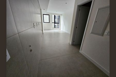 5_photo/952738557b.b3ddd5cd285a6366-ATLAS-492d3e05-cf6a-4b4e-8481-110bf6722f2e.jpg de apartamento à venda com 1 quarto, 31m² em Trindade, Florianópolis