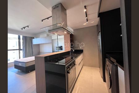 1_photo/952738557d.77f78c18ae29b501-ATLAS-0ea6c8ab-af75-4ead-8a66-4c740aef80fc.jpg de kitnet/studio para alugar com 1 quarto, 33m² em Trindade, Florianópolis