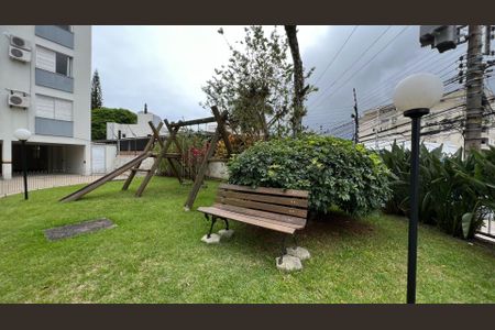 12_photo/952738568f.c3c845bd04290a83-ATLAS-b47f3b92-e6d2-4ee5-8fb0-d5b62d90f0d4.jpg de apartamento à venda com 1 quarto, 44m² em Trindade, Florianópolis