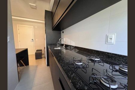 11_photo/95273856b9.babef2a004032e32-ATLAS-40a85675-cf82-44eb-ac19-79eedc7affe1.jpg de apartamento para alugar com 1 quarto, 30m² em Trindade, Florianópolis