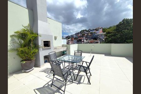 6_photo/9527385763.6a0bfe82cf1014e0-ATLAS-59e5d1fc-7b25-4e98-ad76-d6b6115cf10d.jpg de apartamento para alugar com 2 quartos, 140m² em Trindade, Florianópolis