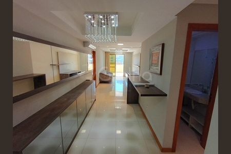 5_photo/952738576b.70e10dd6fa022e5e-ATLAS-1b81f871-46c2-4c6f-8e1c-4d41d3d28aab.jpg de apartamento à venda com 3 quartos, 150m² em Trindade, Florianópolis