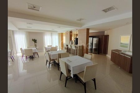 34_photo/952738576b.70e10dd6fa022e5e-ATLAS-c9accd6e-9f12-4cbb-aa2c-ef59a2970efc.jpg de apartamento à venda com 3 quartos, 150m² em Trindade, Florianópolis