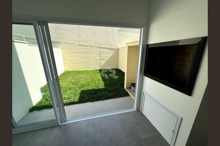 12_photo/95273857ed.d55b36f64ebf45c1-ATLAS-d7bed0c1-e9bb-48c5-a2a5-49f53bddb94d.jpg de casa à venda com 2 quartos, 123m² em Trindade, Florianópolis