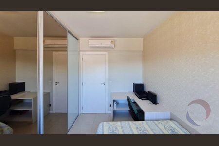 34_photo/9527385833.30857025cb2d5992-ATLAS-3cd51d1a-c8b2-4d84-b6d2-2b5e6f3a5f8c.jpg de apartamento à venda com 3 quartos, 142m² em Trindade, Florianópolis