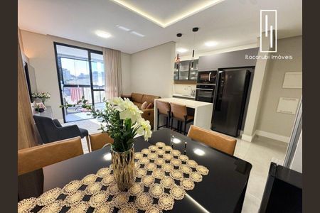 6_photo/9527385833.4bd2615f33144f40-ATLAS-c7ea84f4-cd93-48f2-bfa2-4758bcf72d4c.jpg de apartamento à venda com 2 quartos, 79m² em Trindade, Florianópolis
