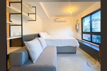 8_photo/952738590f.b4aa9779ed5d867c-ATLAS-51514ad0-94a6-45b2-b0e2-95ad66eb1c2c.jpg de apartamento à venda com 1 quarto, 31m² em Trindade, Florianópolis