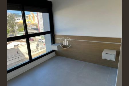 6_photo/9527385911.826320bd9fe033a1-ATLAS-9f91333f-e5a6-4375-aa8c-6d1109e8e0ec.jpg de apartamento à venda com 2 quartos, 73m² em Trindade, Florianópolis
