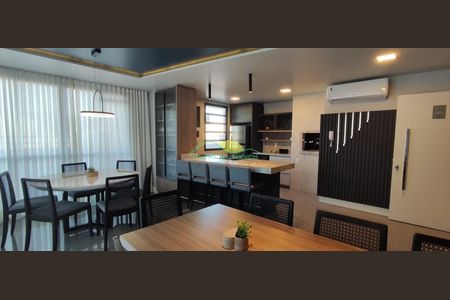 3_photo/95273859c9.7a37549eceeba21f-ATLAS-e54fb232-df18-4f20-8af6-bb5f199a34f7.jpg de apartamento à venda com 3 quartos, 99m² em Trindade, Florianópolis