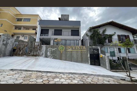 24_photo/9527385a57.12917f666bbf568e-ATLAS-54ace96b-9dd7-41e2-a2f7-072f979a223b.jpg de casa à venda com 3 quartos, 184m² em Trindade, Florianópolis