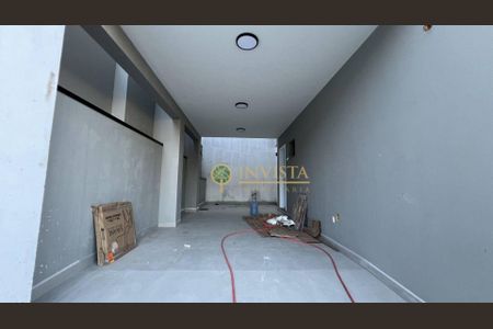 21_photo/9527385a57.12917f666bbf568e-ATLAS-7d3dcc2f-22cc-4f0b-a8b4-b174b76f2f30.jpg de casa à venda com 3 quartos, 184m² em Trindade, Florianópolis