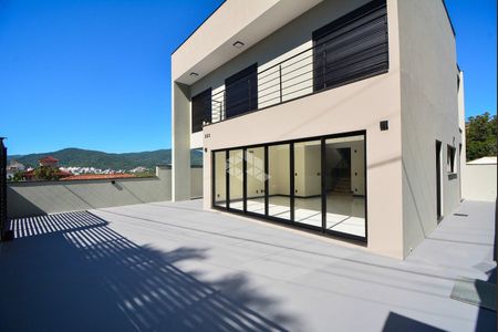 10_photo/9527385a57.90bd9ce7e18c11b8-ATLAS-4acbcad1-df4f-4dae-8ebb-05e7bbb9b06d.jpg de casa à venda com 3 quartos, 164m² em Trindade, Florianópolis