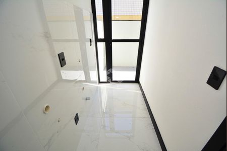 28_photo/9527385a57.90bd9ce7e18c11b8-ATLAS-7252b2e5-7e4c-45a6-86a5-b0c8b3e0bc65.jpg de casa à venda com 3 quartos, 164m² em Trindade, Florianópolis