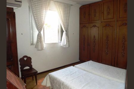 14_photo/9527385ac3.dc4c3710a436727e-ATLAS-bbadd667-ff6a-408c-a818-57fc54c11ea7.jpg de casa à venda com 6 quartos, 286m² em Trindade, Florianópolis