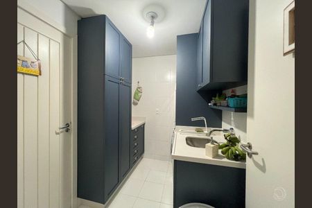 15_photo/9527385ad3.f2ed236aecaa8a04-ATLAS-fe59a860-74e1-4d49-b3b9-adcfb27eedb6.jpg de casa à venda com 4 quartos, 240m² em Trindade, Florianópolis