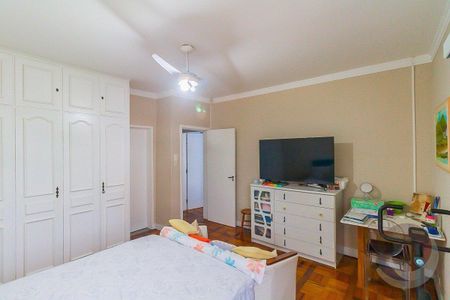 6_photo/9527385ae5.3e1b4b7d4b39a1bc-ATLAS-3c8fb080-4abf-46ff-9f6e-76aa23f64c7c.jpg de casa à venda com 6 quartos, 368m² em Trindade, Florianópolis