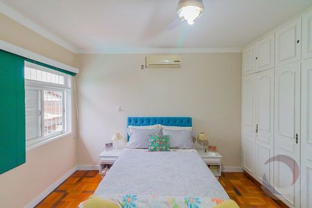 9_photo/9527385ae5.3e1b4b7d4b39a1bc-ATLAS-678fd538-073c-49b1-aede-5e4d7b1beeee.jpg de casa à venda com 6 quartos, 368m² em Trindade, Florianópolis