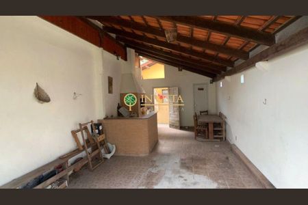 3_photo/9527385ae7.974d063b20acfe41-ATLAS-6af2f4a3-a6da-4fa2-a975-da0c184a2c2b.jpg de casa à venda com 6 quartos, 286m² em Trindade, Florianópolis