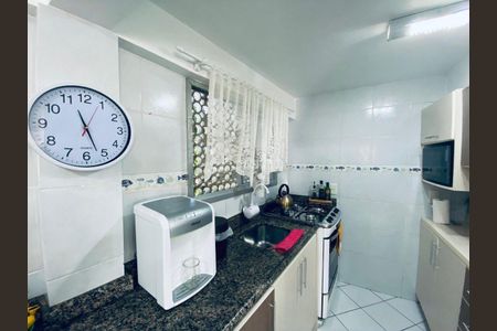 4_photo/9527385aff.7c2ae8445402a222-ATLAS-1e7af53c-edc6-436b-8e0a-6f7cd7edaf46.jpg de casa à venda com 4 quartos, 218m² em Trindade, Florianópolis