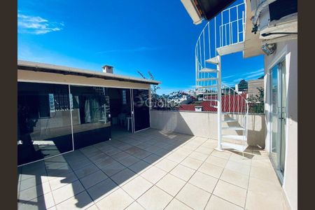 17_photo/9527385aff.7c2ae8445402a222-ATLAS-a3d8ae59-55f2-487d-86f0-3074d32f5e5a.jpg de casa à venda com 4 quartos, 218m² em Trindade, Florianópolis