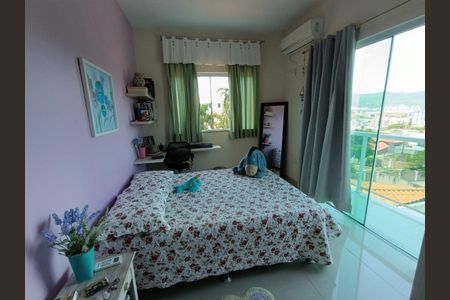 23_photo/9527385b33.cbbfd4a03055828f-ATLAS-7b5d1826-a9e5-4904-b735-df318b63f40a.jpg de casa à venda com 4 quartos, 291m² em Trindade, Florianópolis