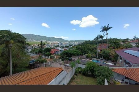 24_photo/9527385b33.cbbfd4a03055828f-ATLAS-c6c3ab18-90d2-4f11-bd9b-95e5a0d89b9f.jpg de casa à venda com 4 quartos, 291m² em Trindade, Florianópolis