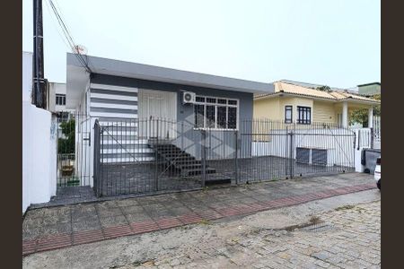5_photo/9527385b79.fbcd7a2e7ac63d93-ATLAS-39a5abd1-9117-4fa6-8c6e-0df3e8d7200b.jpg de casa para alugar com 2 quartos, 60m² em Trindade, Florianópolis
