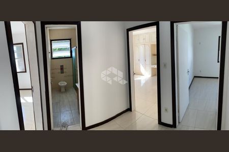 10_photo/9527385b79.fbcd7a2e7ac63d93-ATLAS-60e47561-57af-4ee8-8aaf-295ef215cf49.jpg de casa para alugar com 2 quartos, 60m² em Trindade, Florianópolis