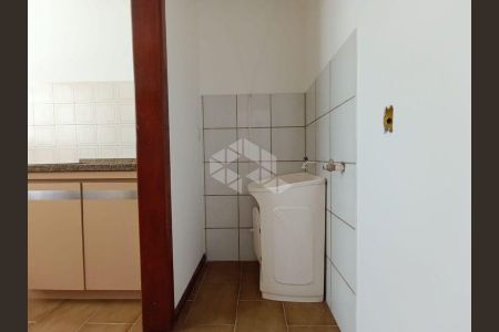 11_photo/9527385b79.fbcd7a2e7ac63d93-ATLAS-bdf175ec-4b0f-4f89-bd66-dcb76be8f9d0.jpg de casa à venda com 2 quartos, 60m² em Trindade, Florianópolis