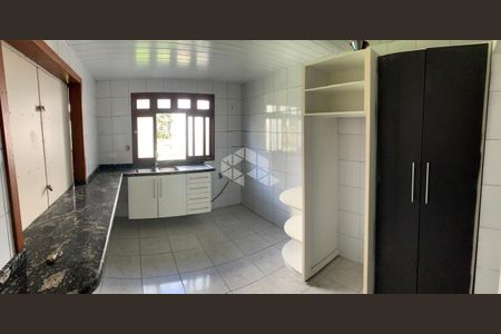 10_photo/9527385b79.fbcd7a2e7ac63d93-ATLAS-c8c8b256-a9d2-4e77-bfdb-bbb7c487c6de.jpg de casa à venda com 2 quartos, 60m² em Trindade, Florianópolis