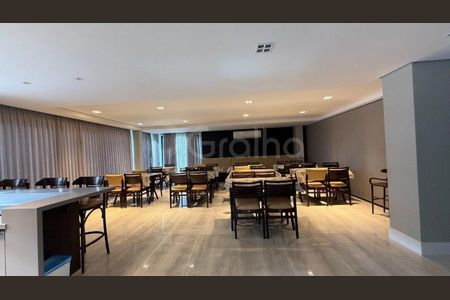 29_photo/9527385b7f.983cfca733436ec1-ATLAS-0a67e1f3-00e7-46a4-b62c-b1326e76e3f5.jpg de apartamento à venda com 2 quartos, 63m² em Trindade, Florianópolis